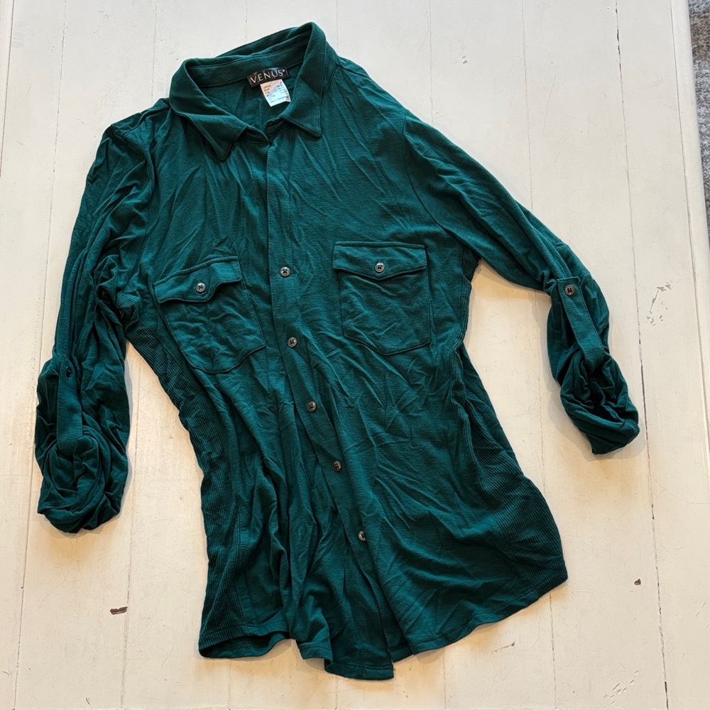VENUS Deep Teal Long-Sleeve Button-Down Shirt